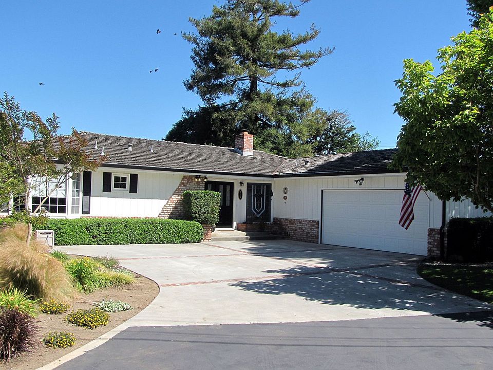 1st image of 206 Kingsbury Dr