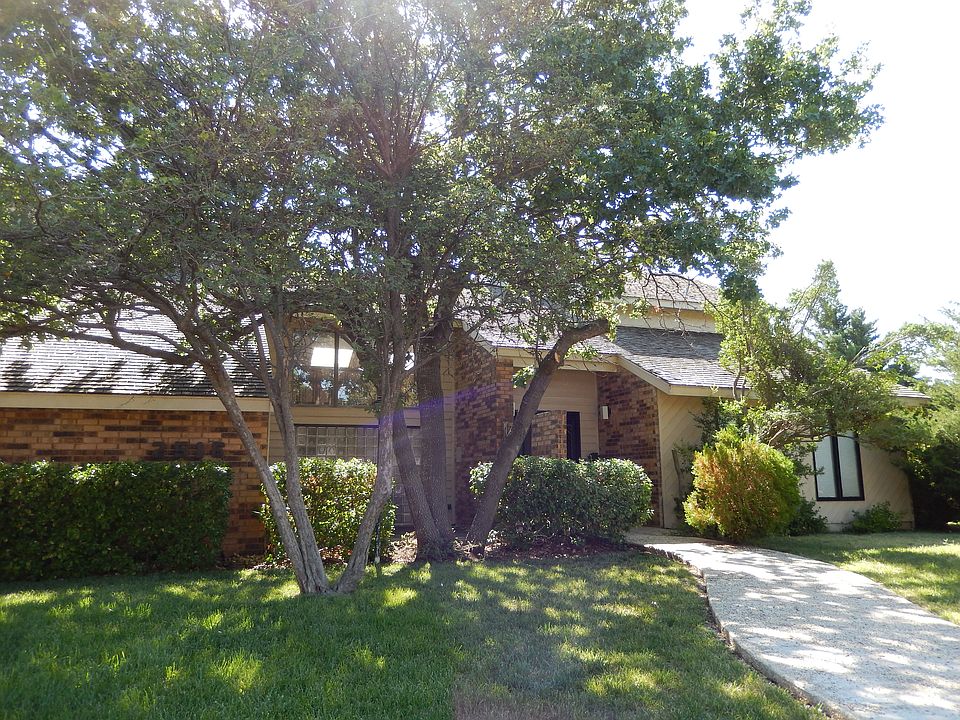 2516 Beech