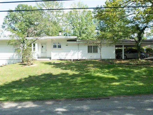 317 Derrick Ave S, Uniontown, PA 15401