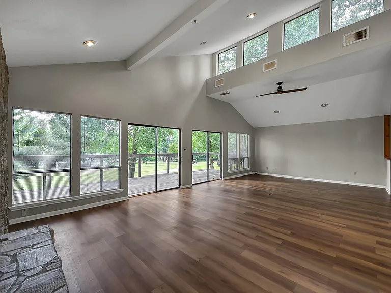 4 Waters Edge St — Photo 10