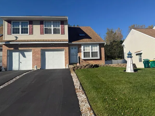 2731 Tamlynn Ln, Easton, PA 18045