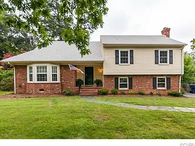 11202 Blendon Ln photo 1