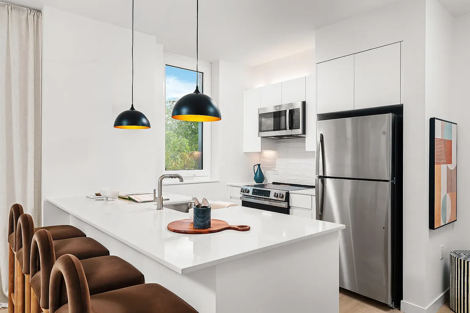126 Sandford Street — Photo 3