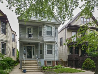 4048 N Campbell Ave, Chicago, IL, 60618