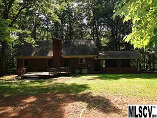 2nd image of 1815 Fairway Dr