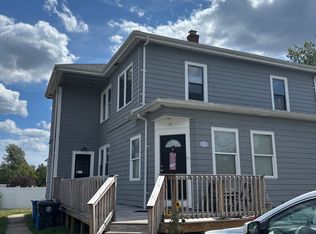 12 Lenox St FLOOR 2, Cumberland, RI 02864