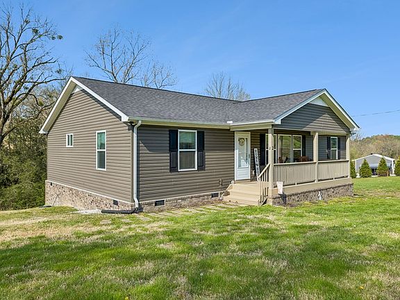 2nd image of 2 Hickman Creek Rd N