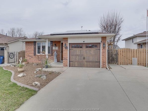 18 Azar Ave, Chatham Kent, ON N0P 2L0