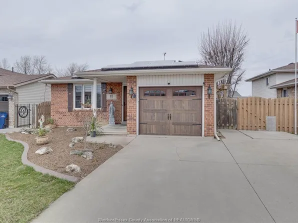 18 Azar Ave, Chatham Kent, ON N0P 2L0