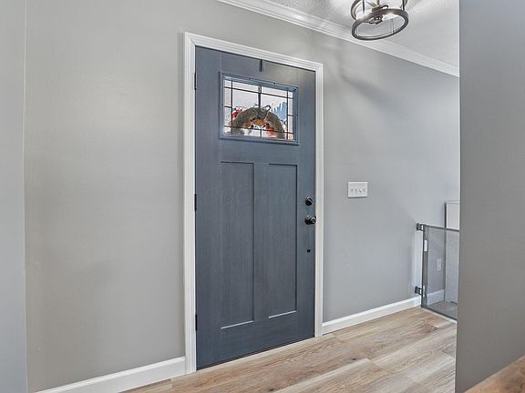 4th image of 8413 Bridletree Way