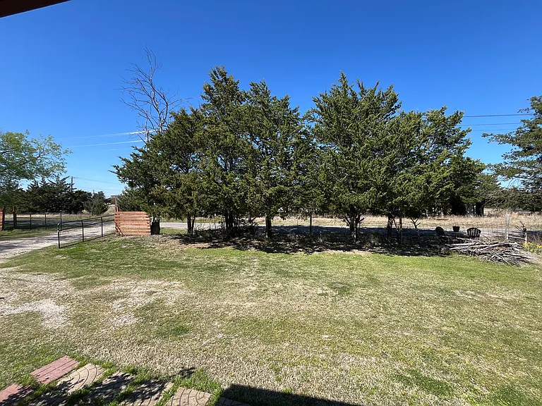 159 County Road 3501 — Photo 10