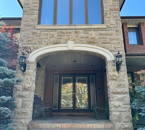 2nd image of 13198 Bramalea Rd