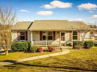 320 Willow Greene Dr, Morristown, TN 37814
