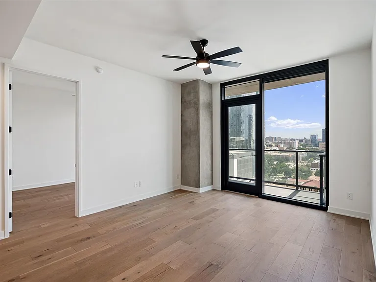 84 East Ave #1803 — Photo 4
