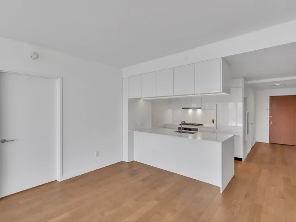 99 Hudson Street image 11 of 49