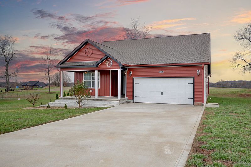 1st image of 131 Riverbend Dr
