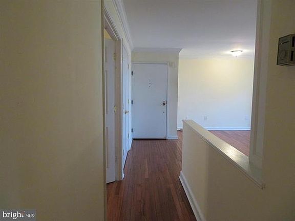 3rd image of 750 Quince Orchard Blvd #P2