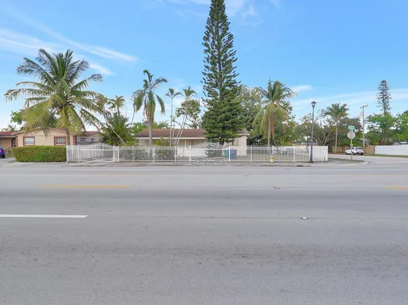 1041 NW 199th Street, Miami, FL 33169