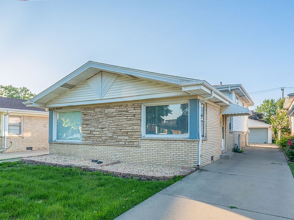 8328 W Maple Ave, Harwood Heights, IL 60706 Zillow