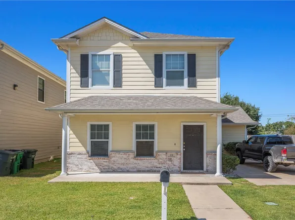 114 Lynn Dr, Bryan, TX 77801