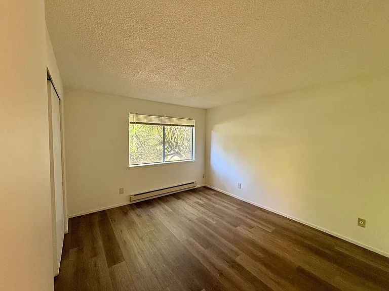 7501 Ruby Dr SW #I101 — Photo 8