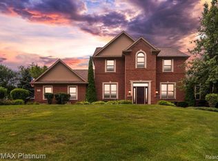 9166 Orion Dr, Brighton, MI