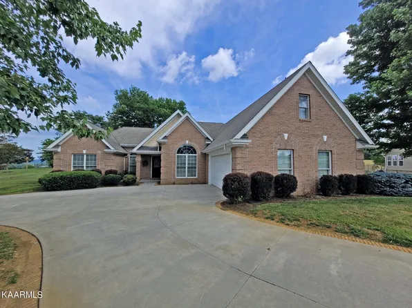 3002 Shaconage Trl, Sevierville, TN 37876