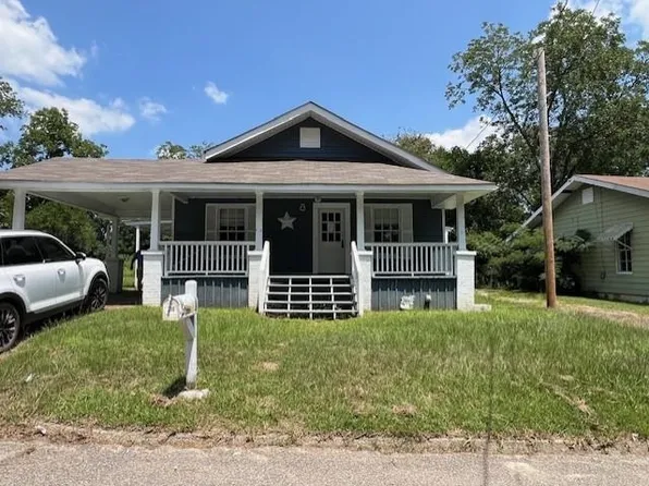 210 W Stewart Ave, Opp, AL 36467