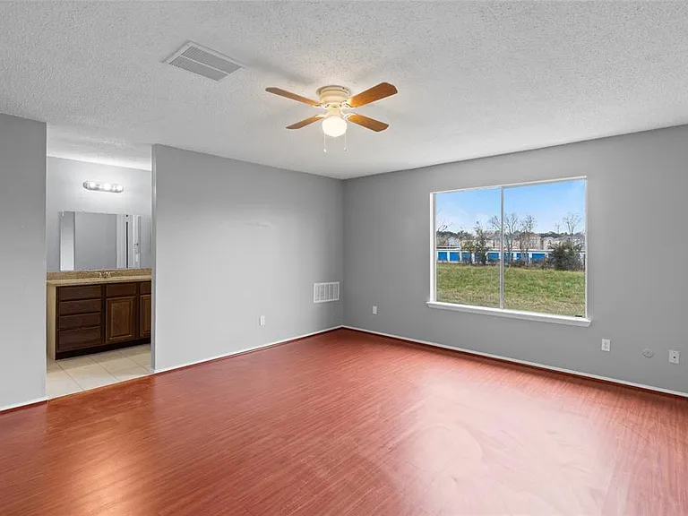 12162 Huntington Venture Dr — Photo 14