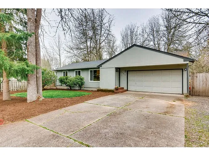 5700 SW 196th Ave photo 1