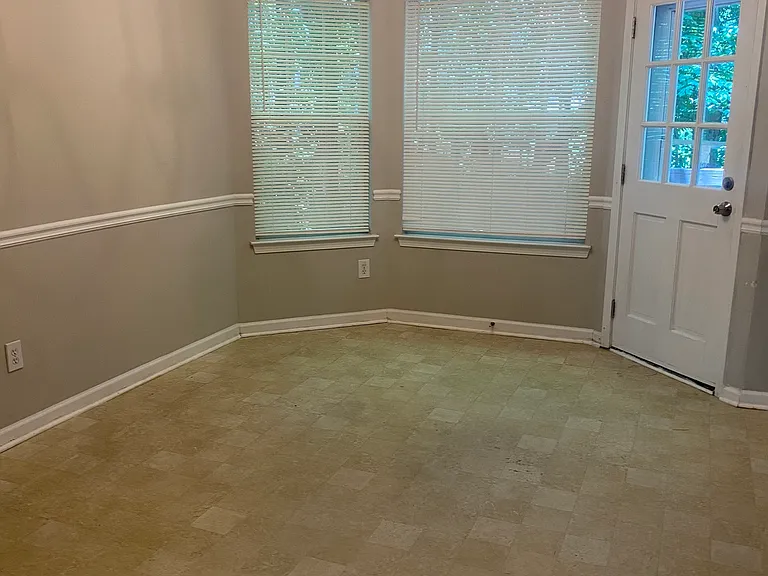 553 Wren Walk — Photo 5
