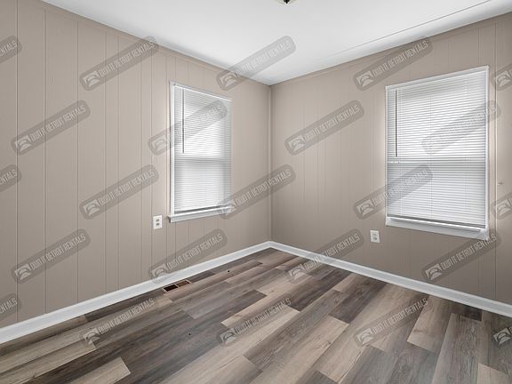 4th image of 7003 Chalmers Ave