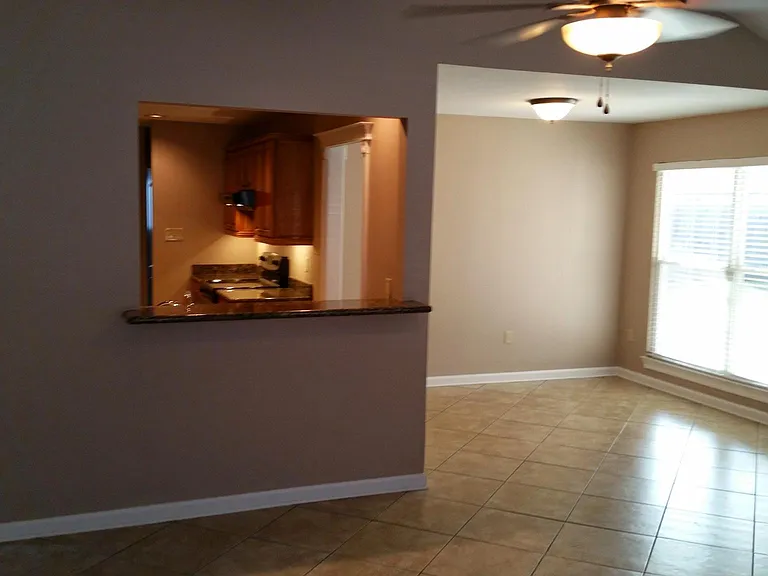 101 Dixie Cir — Photo 10