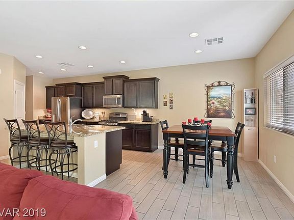 2nd image of 3723 Gilmore Creek St