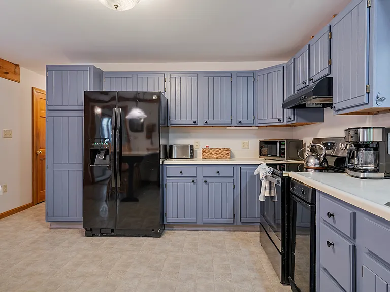 2 Cranberry Ln — Photo 3