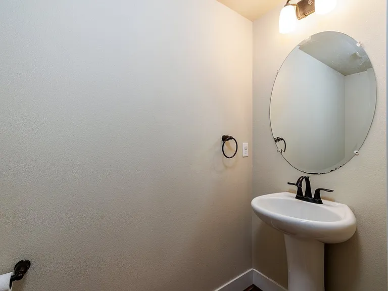 291 SW 204th Ter — Photo 13