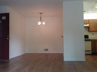 34 Barberry Ct, Lawrence Township, NJ 08648