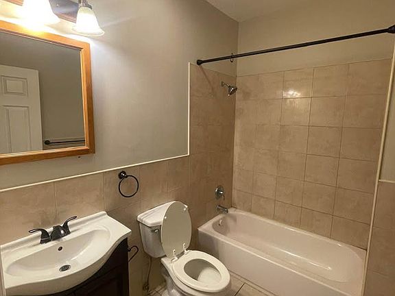 4th image of 112 4th Ave #3B
