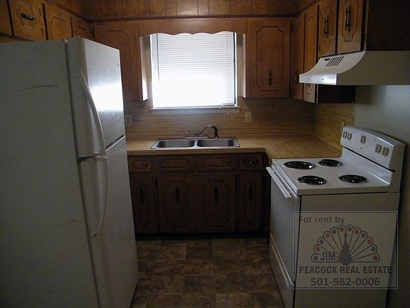 3rd image of 309 Bellevue Cir APT A