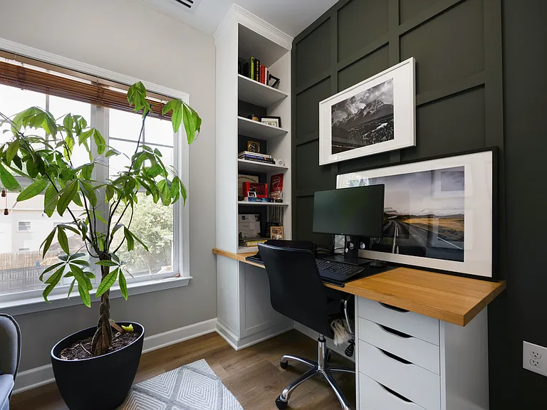 935 Hawthorne Bridge Ct — Photo 22