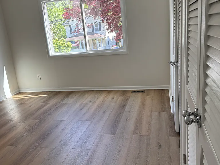 22 Mills St #1 — Photo 26