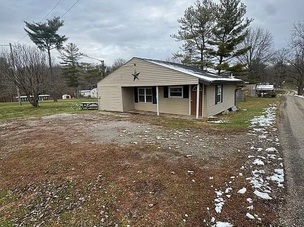 57749 Saltsgaver Rd, Senecaville, OH 43780