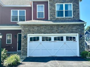 11B Idared Ln, Clifton Park, NY 12065