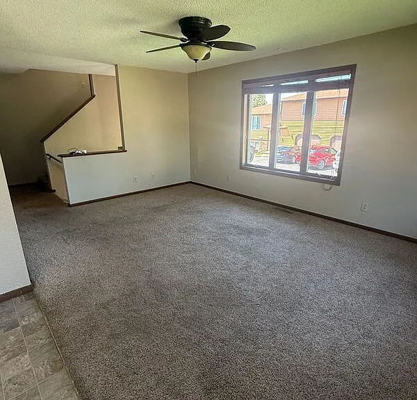 1751 Colette Dr #3 — Photo 3