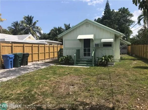 1062 NE 37th St, Fort Lauderdale, FL 33334