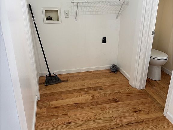 4th image of 30 Left Hand Fork Rd