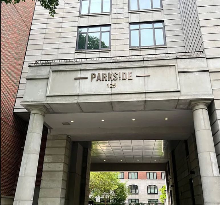 1st image of 125 Parkside Ave APT 5A
