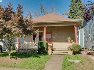 707 N Webster St, Portland, OR 97217