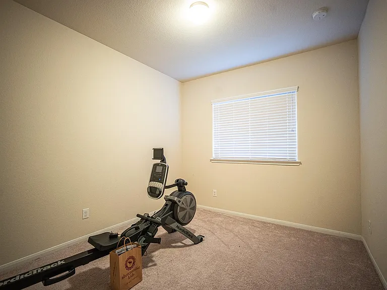 4138 Falvel Shadow Creek Dr — Photo 13
