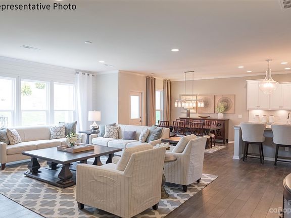 5th image of 14302 Aikenwood Dr #23